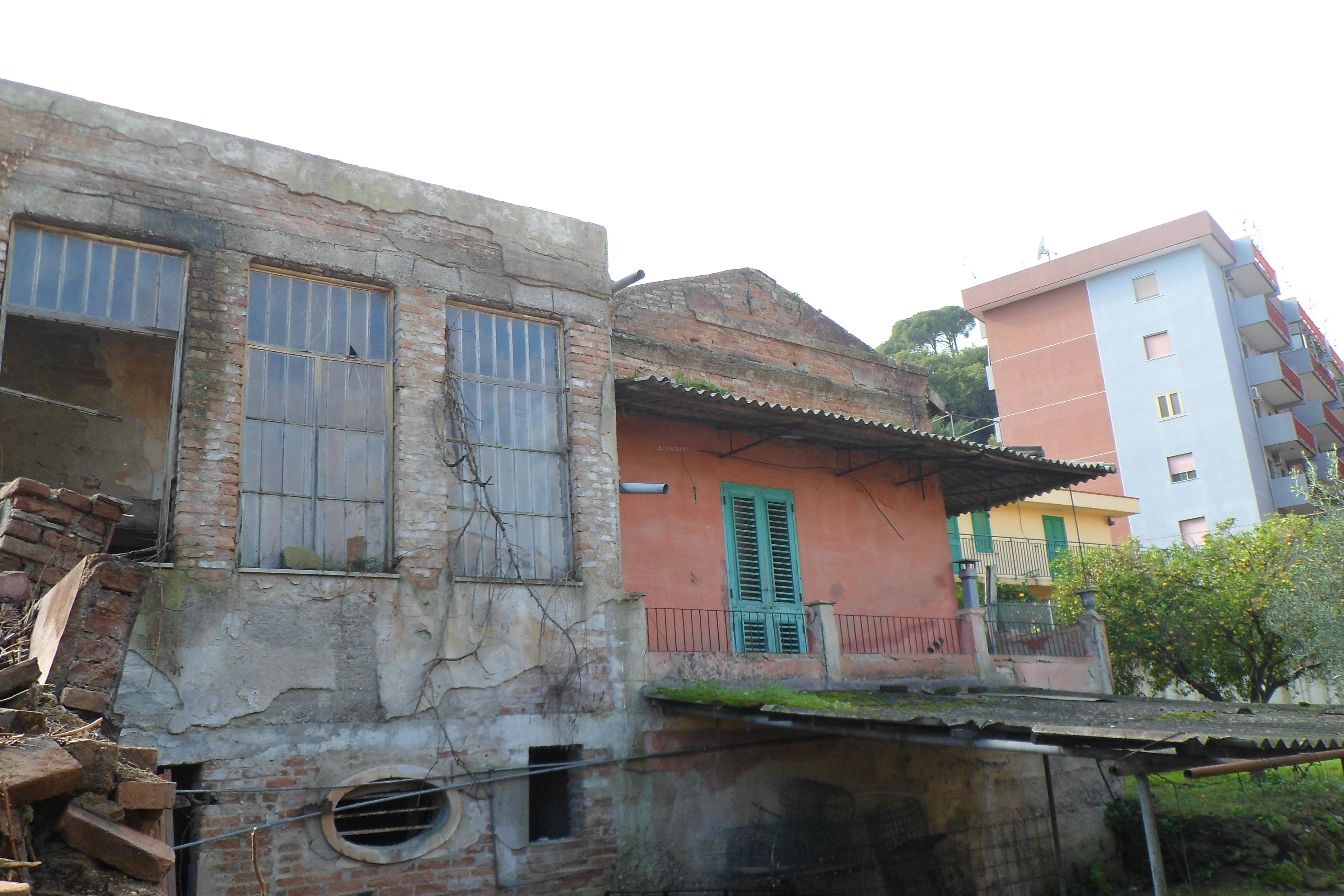 Rustico a messina in via palermo (zona circonvallazione)