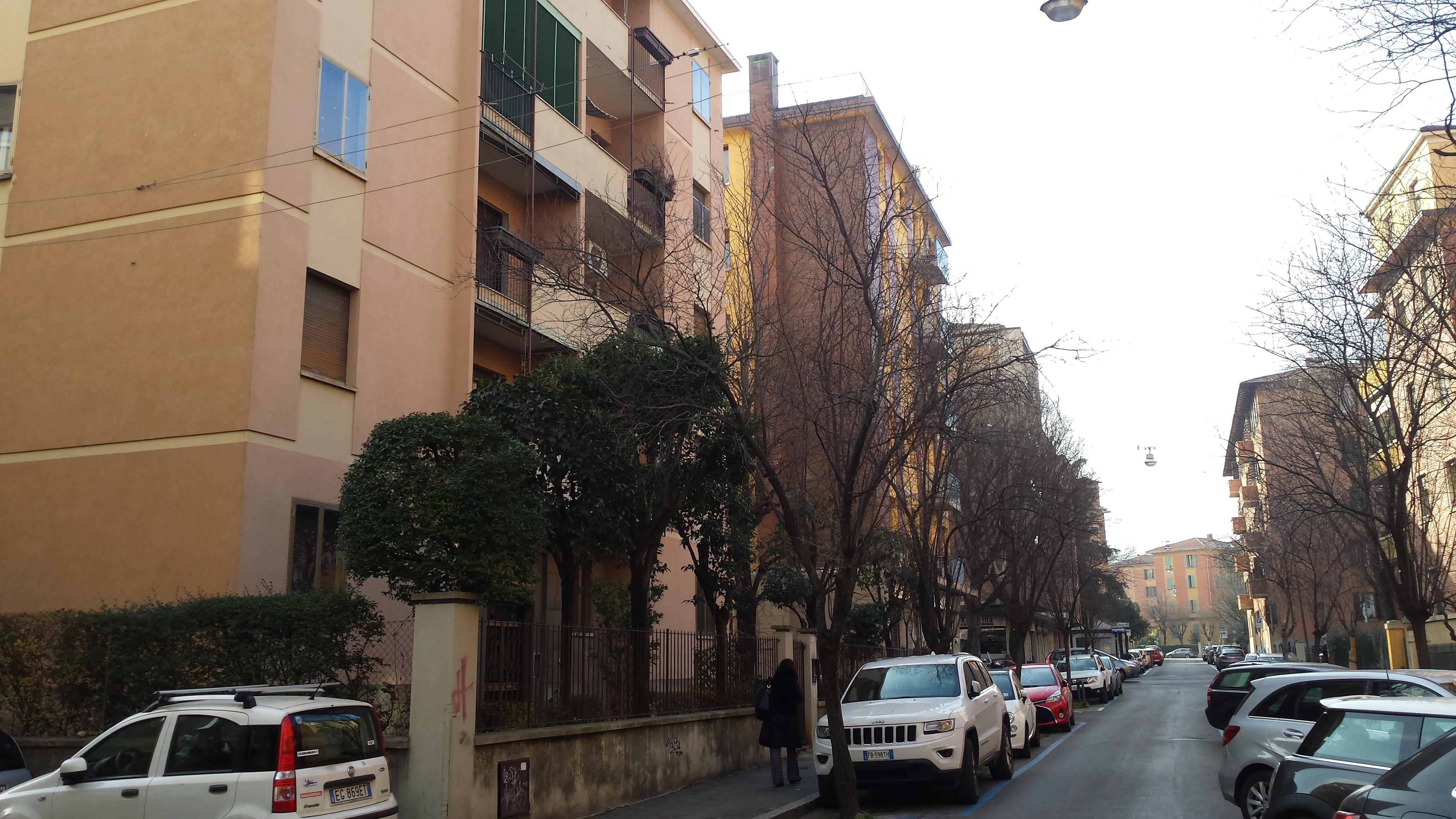 Casa a bologna in via albini (zona murri, san ruffillo) Soggiorno 9 mq