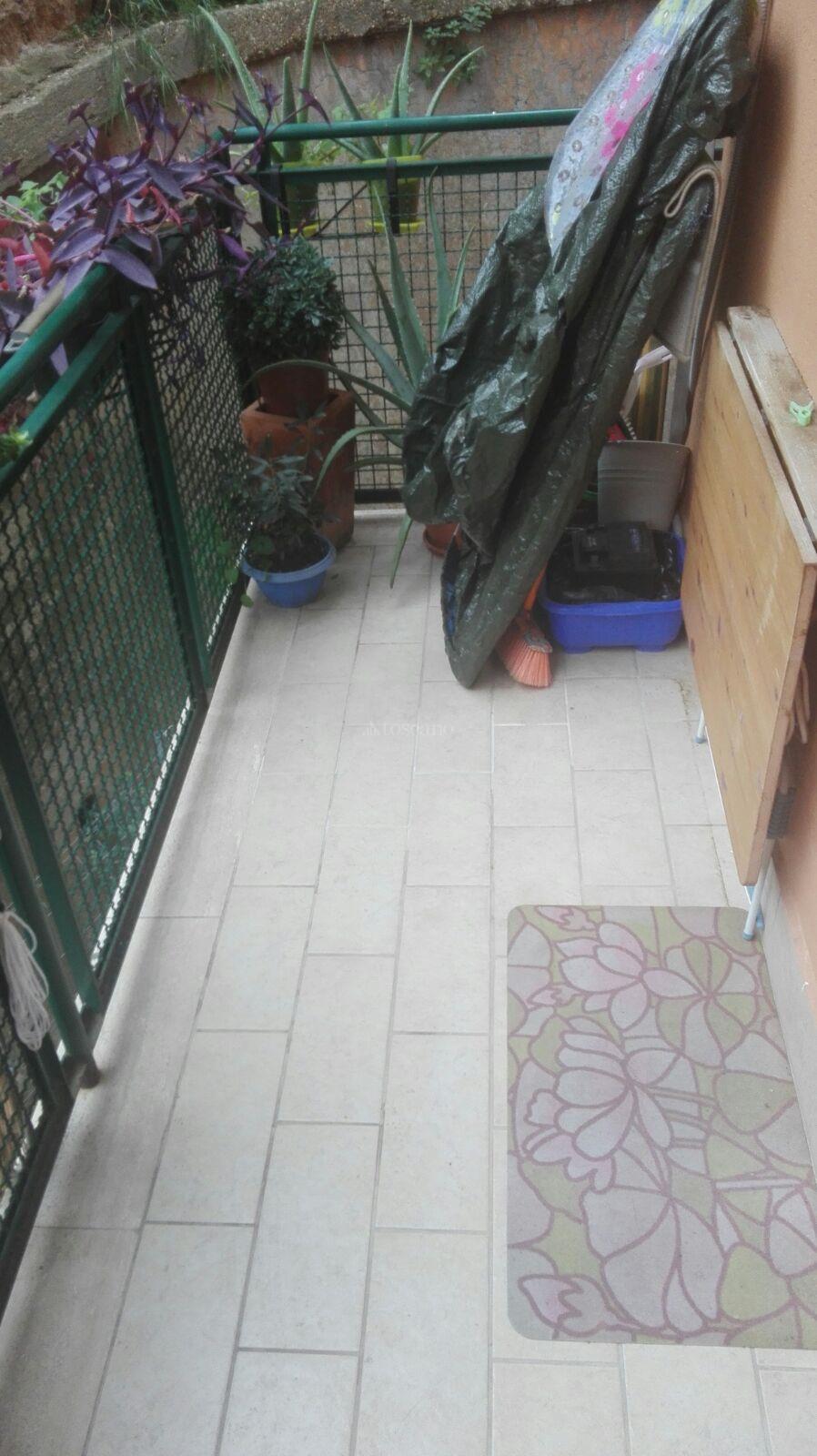 Casa a roma in vicolo monte del gallo (zona gregorio v i i)